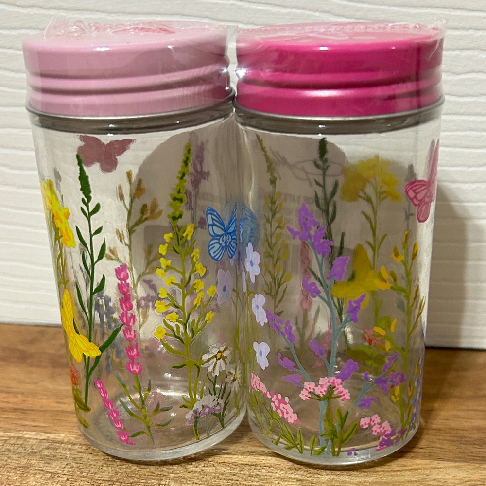Dolly Parton Salt & Pepper Shakers Glass Wildflowers Pink NEW